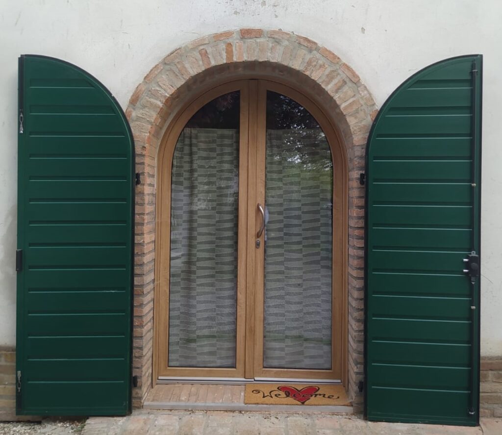 camere e servizi ingresso esterno camera